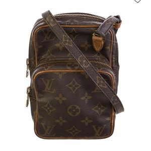 Authentic LOUIS VUITTON Monogram Mini Amazone Bag